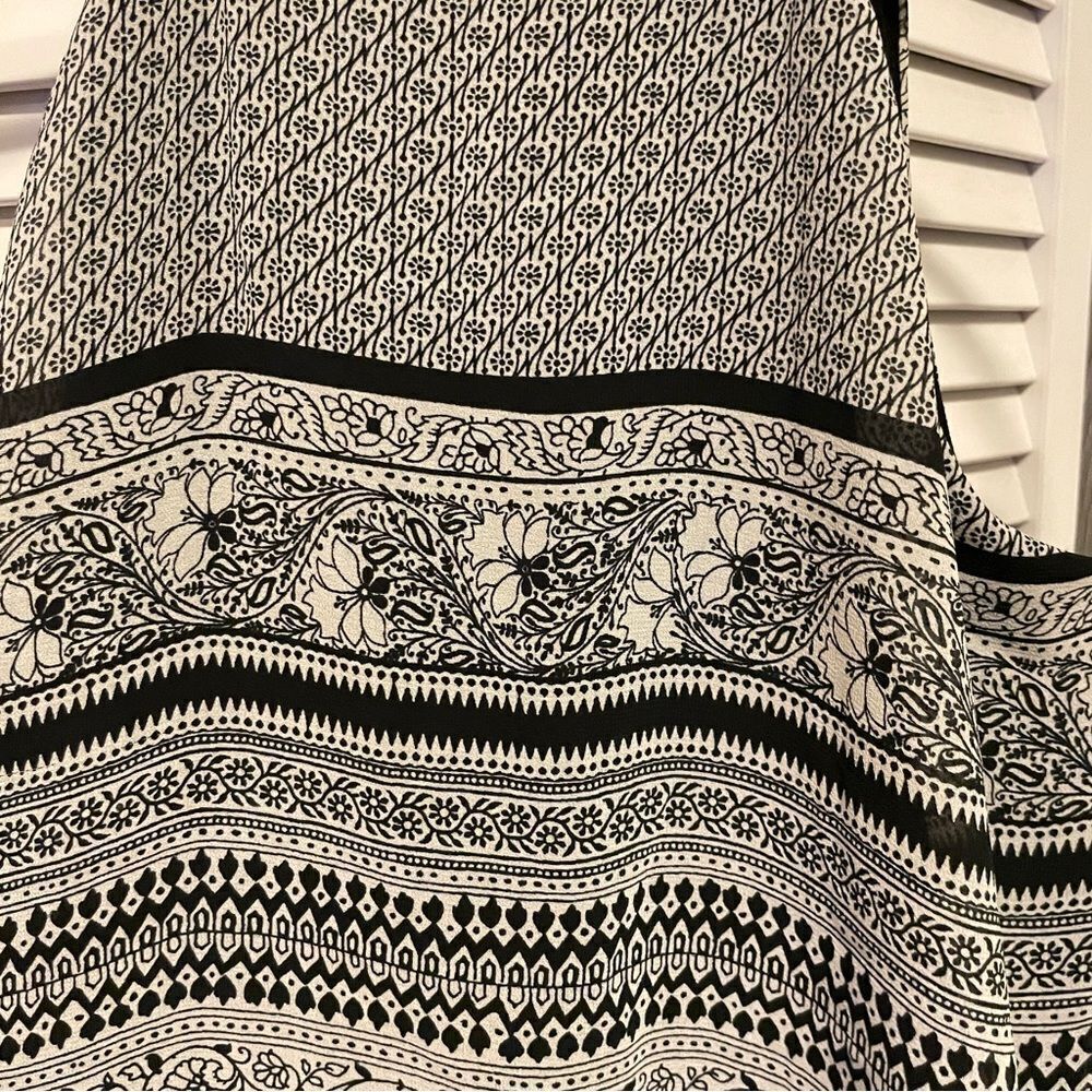 Bailey 44 Sleeveless Top - Picture 2 of 5
